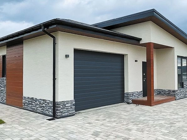 Cекционные ворота 3400х2450 мм антрацитовые DoorHan RSD02, blagoveshchensk.doorhan.ru